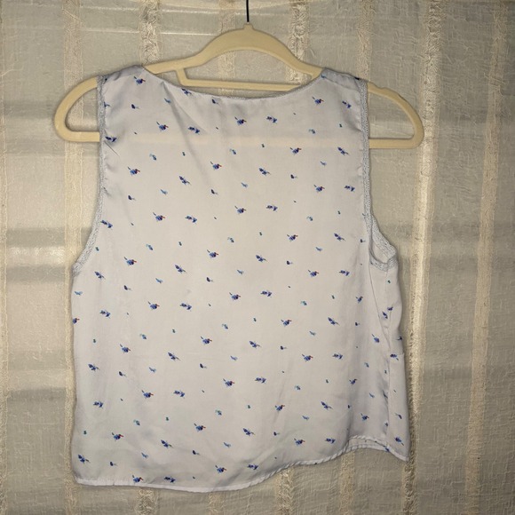 American Eagle Floral Tie Front Top Womens Medium Blue Excellent Lace Trim - Picture 2 of 5